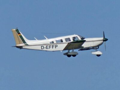Piper PA32-300 Cherokee Six